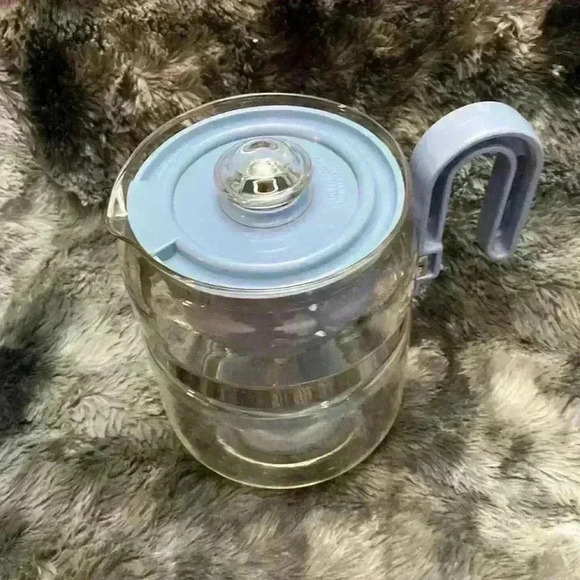 Vintage Gemco Glass Perk Percolator
USA 4 to 8 Cup Coffee  Maker Pot Blue - Picture 16 of 16